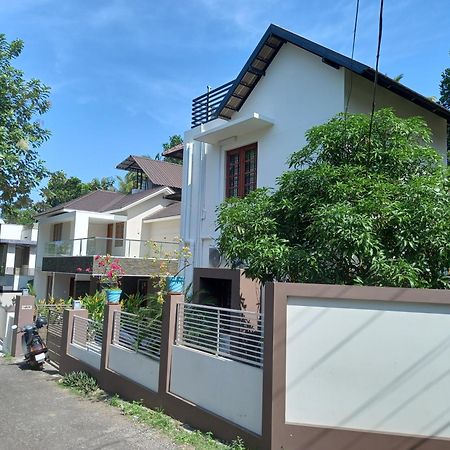 Eka Homes 3Bhdk Villa Thiruvananthapuram Eksteriør billede