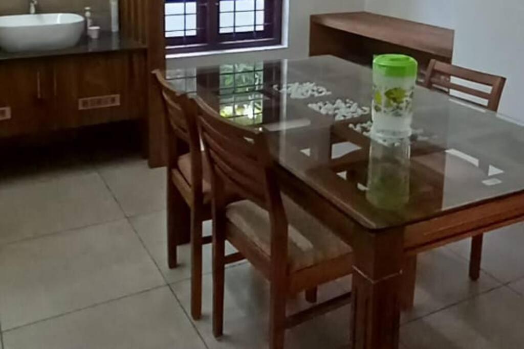 Eka Homes 3Bhdk Villa Thiruvananthapuram Eksteriør billede